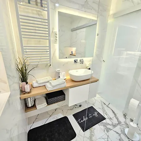 Istriana By Istrian *