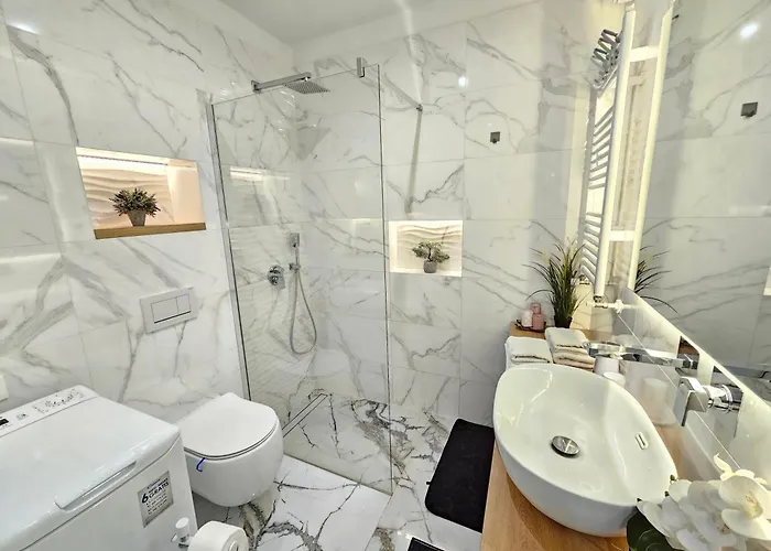 Istriana By Istrian * 코페르